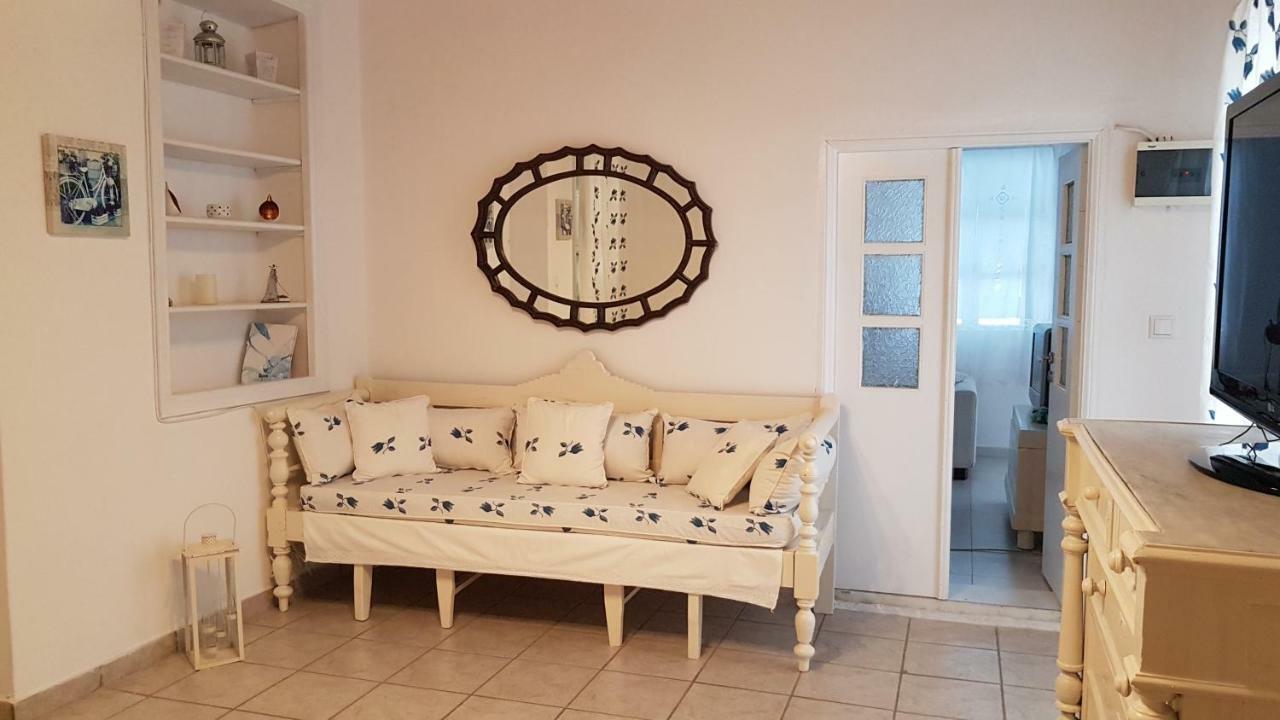 Gala Home Traditional House Galanado Екстер'єр фото